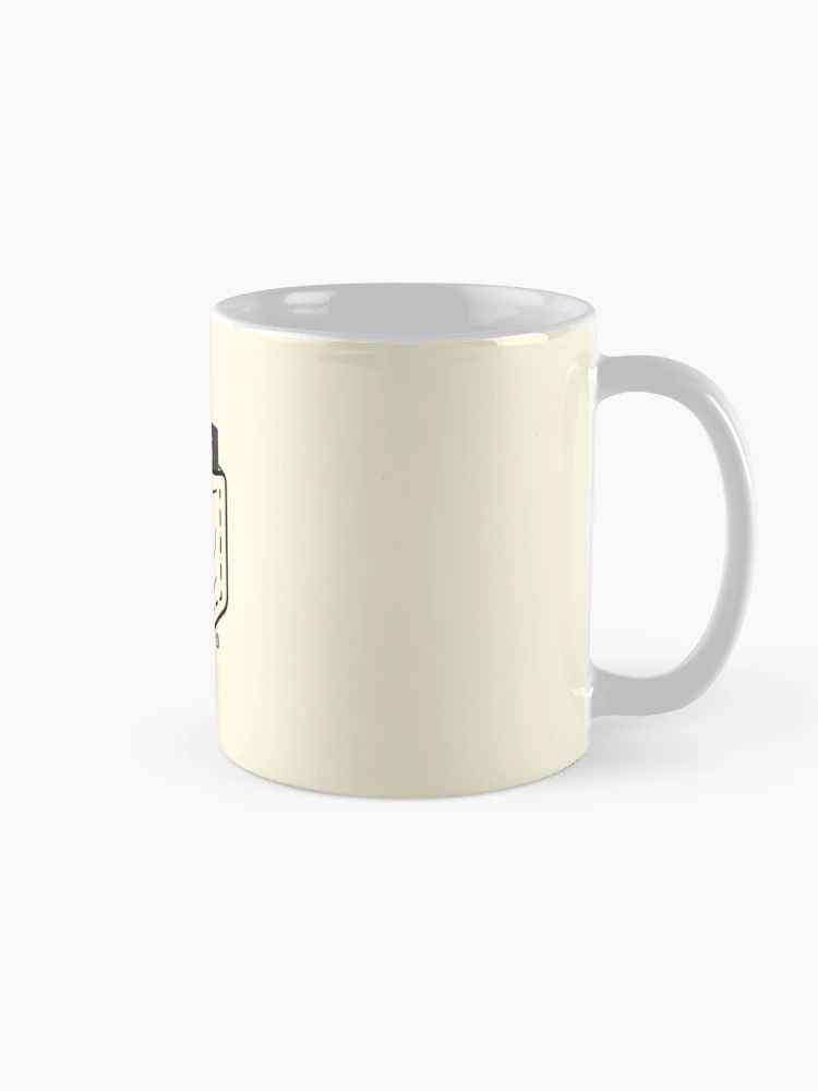 Cute kitten in a pocket mug with the message "HELLO my Love." A purrfect gift for cat lovers and those who want a unique Valentine’s Day surprise! - www.lacoo.eu