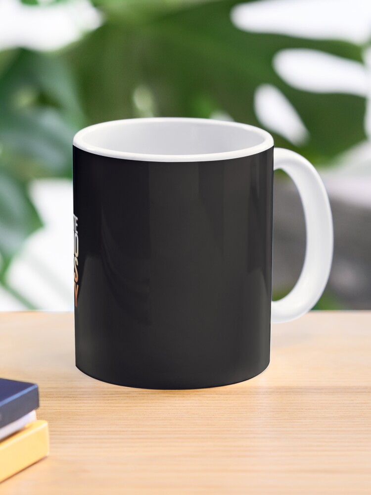 Never Underestimate a Man Who Likes Taxidermy  t-shirt Coffee Mug - www.lacoo.eu
